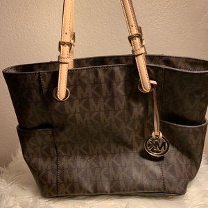 Michael Kors Signature Tote Bag